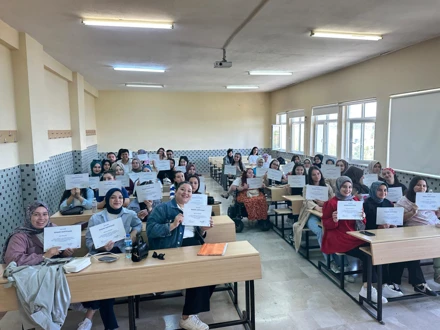 Çağrı Merkezi Okulu Eğitimi Başarıyla Tamamlandı, Sertifikalar Teslim Edildi